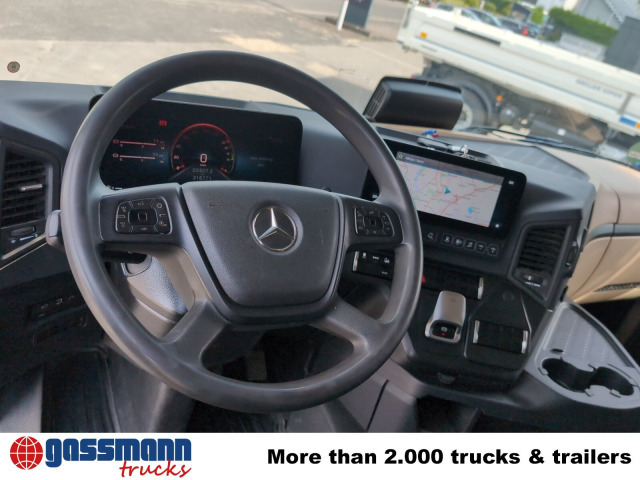 Mercedes-Benz Actros 2148 LS 4x4 HAD, Retarder, Navi, - Камион влекач: слика 4 Mercedes-Benz Actros 2148 LS 4x4 HAD, Retarder, Navi, - Камион влекач: слика 4