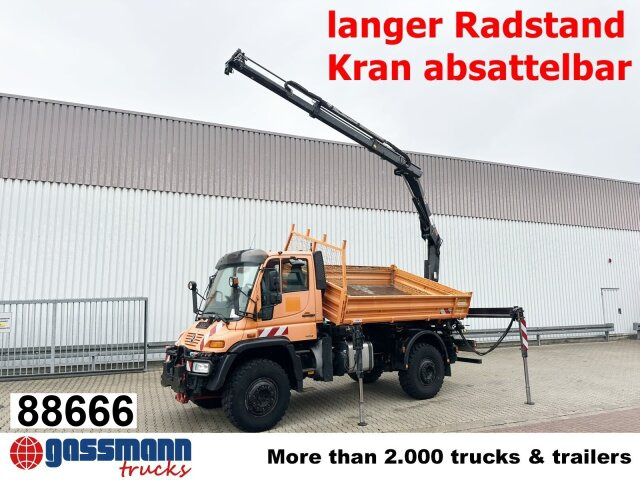 Unimog U500 4x4 405/40 mit Heckkran Hiab 077-1 HiDuo, - Комбе: слика 1 Unimog U500 4x4 405/40 mit Heckkran Hiab 077-1 HiDuo, - Комбе: слика 1