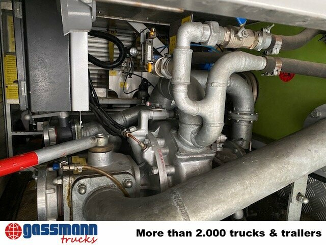 MAN 10.224 LC 4x2 BB Doka, TLF16/12, 6-Zylinder - Противпожарен камион: слика 2 MAN 10.224 LC 4x2 BB Doka, TLF16/12, 6-Zylinder - Противпожарен камион: слика 2