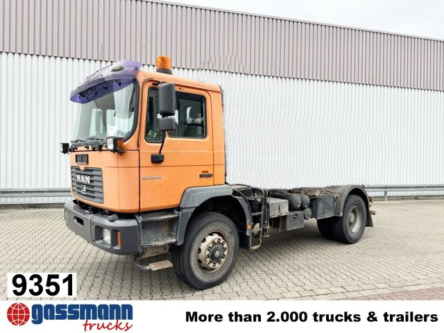 MAN 18.255 MAK 4x4 BB - Камион со кабинска шасија: слика 1 MAN 18.255 MAK 4x4 BB - Камион со кабинска шасија: слика 1