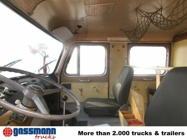 MAN 450 HALF TRO-TLF 16 - Противпожарен камион: слика 3 MAN 450 HALF TRO-TLF 16 - Противпожарен камион: слика 3