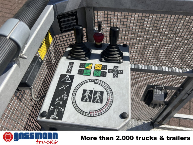 Противпожарен камион MAN LE 15.255 4x2 LLC Doka, Metz DLA-K 12/9: слика 7 Противпожарен камион MAN LE 15.255 4x2 LLC Doka, Metz DLA-K 12/9: слика 7