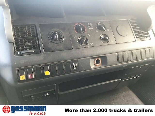 MAN LE 8.185 LC Doka 4x2 BB, 2x AHK - Камион со платформа: слика 5 MAN LE 8.185 LC Doka 4x2 BB, 2x AHK - Камион со платформа: слика 5