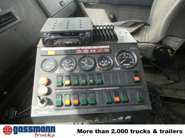 MAN M03 14.152 4x2, Schienenkehrmaschine - Возило за метење: слика 2 MAN M03 14.152 4x2, Schienenkehrmaschine - Возило за метење: слика 2