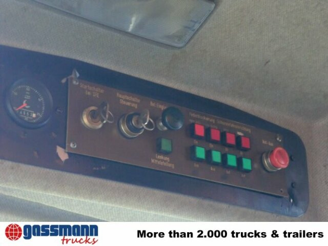 MAN M03 14.152 4x2, Schienenkehrmaschine - Возило за метење: слика 3 MAN M03 14.152 4x2, Schienenkehrmaschine - Возило за метење: слика 3