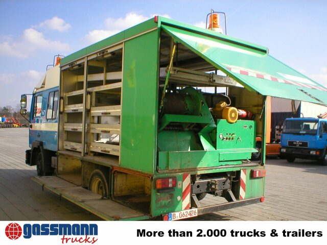 MAN Spülwagen - Вакуумски камион: слика 2 MAN Spülwagen - Вакуумски камион: слика 2