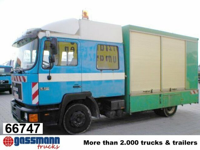 MAN Spülwagen - Вакуумски камион: слика 1 MAN Spülwagen - Вакуумски камион: слика 1