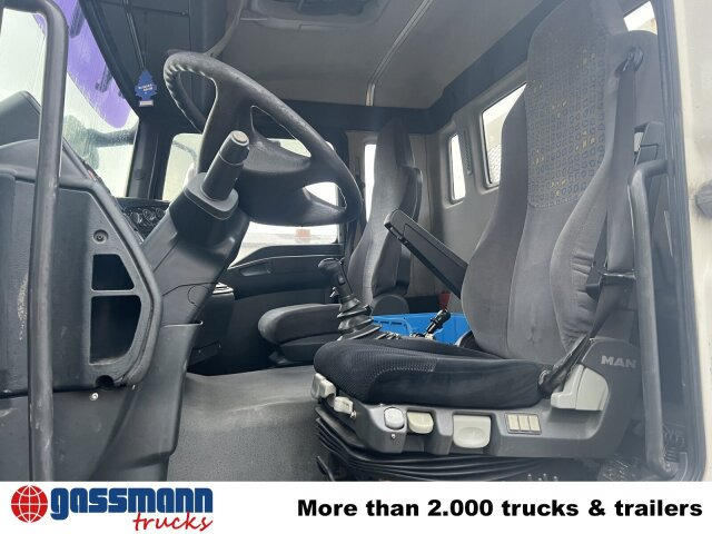 MAN TGA 26.360 6X2/4 BL, Vorlauf Lenk-Liftachse - Камион за подигање контејнери: слика 2 MAN TGA 26.360 6X2/4 BL, Vorlauf Lenk-Liftachse - Камион за подигање контејнери: слика 2