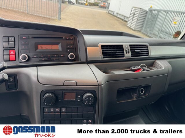 Камион сандучар MAN TGL 8.150 4x2 BL, Möbelkoffer mit Rolltor: слика 6