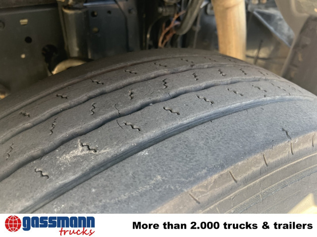 MAN TGM 18.320 4x2 BL, Hiab Tele-Absetzanlage, Funk - Камион за подигање контејнери: слика 2 MAN TGM 18.320 4x2 BL, Hiab Tele-Absetzanlage, Funk - Камион за подигање контејнери: слика 2