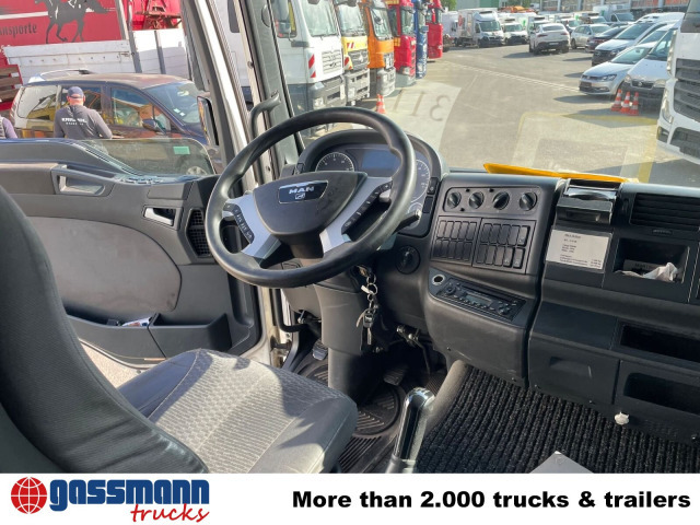 MAN TGM 18.330 4X2 LL, Fahrschulausstattung - Транспортер на контејнер/ Камион со променливо тело: слика 2 MAN TGM 18.330 4X2 LL, Fahrschulausstattung - Транспортер на контејнер/ Камион со променливо тело: слика 2