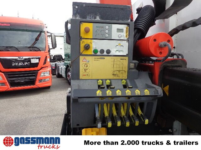 MAN TGM 26.340 6x2-4 LL,Lenk-Liftachse, Heckkran, - Камион со платформа, Камион со кран: слика 2 MAN TGM 26.340 6x2-4 LL,Lenk-Liftachse, Heckkran, - Камион со платформа, Камион со кран: слика 2