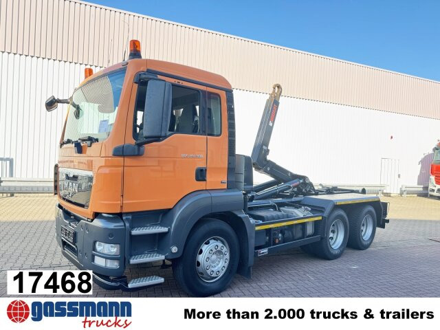 MAN TGS 26.360/440 6x4 BB, 2x AHK, Hiab Abroller Bj. - Камион со кука за подигање: слика 1 MAN TGS 26.360/440 6x4 BB, 2x AHK, Hiab Abroller Bj. - Камион со кука за подигање: слика 1