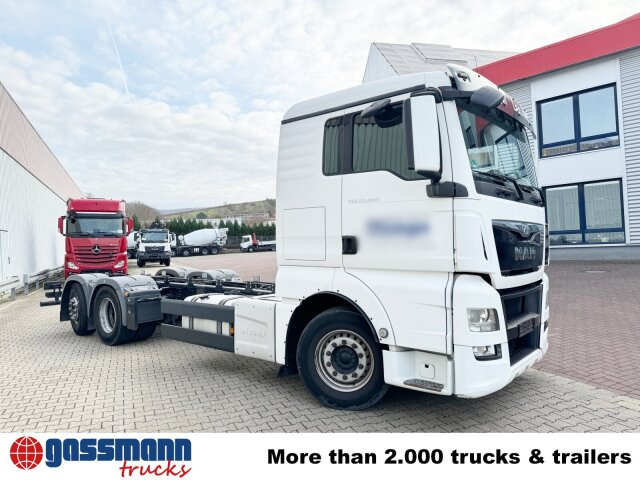 Камион со кабинска шасија MAN TGX 26.440 6X2-4 LL, Lift-/Lenkachse: слика 9