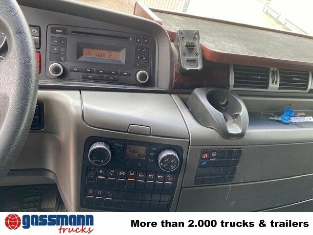 MAN TGX 26.540 6x4 BB, Intarder, XXL-Fahrerhaus - Камион за подигање контејнери: слика 5 MAN TGX 26.540 6x4 BB, Intarder, XXL-Fahrerhaus - Камион за подигање контејнери: слика 5