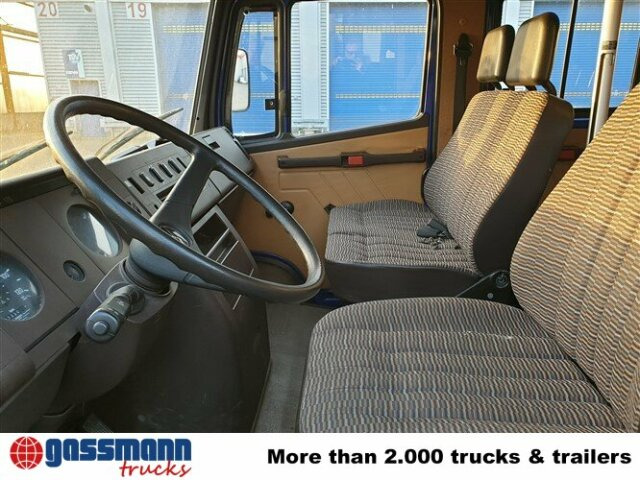 Mercedes-Benz 508 D 4x2 Doka, EX-THW - Камион со платформа: слика 2 Mercedes-Benz 508 D 4x2 Doka, EX-THW - Камион со платформа: слика 2