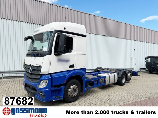 Mercedes-Benz Actros 2540 L 6x2, Retarder, Liftachse, - Камион со кабинска шасија: слика 1 Mercedes-Benz Actros 2540 L 6x2, Retarder, Liftachse, - Камион со кабинска шасија: слика 1