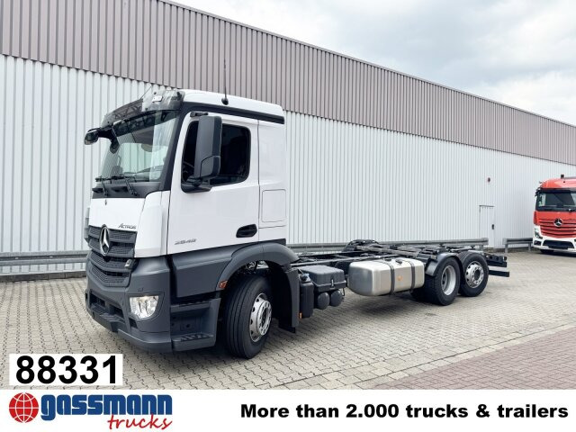 Mercedes-Benz Actros 2548 L 6x2, Retarder, Lenk-/Liftachse - Камион со кабинска шасија: слика 1 Mercedes-Benz Actros 2548 L 6x2, Retarder, Lenk-/Liftachse - Камион со кабинска шасија: слика 1