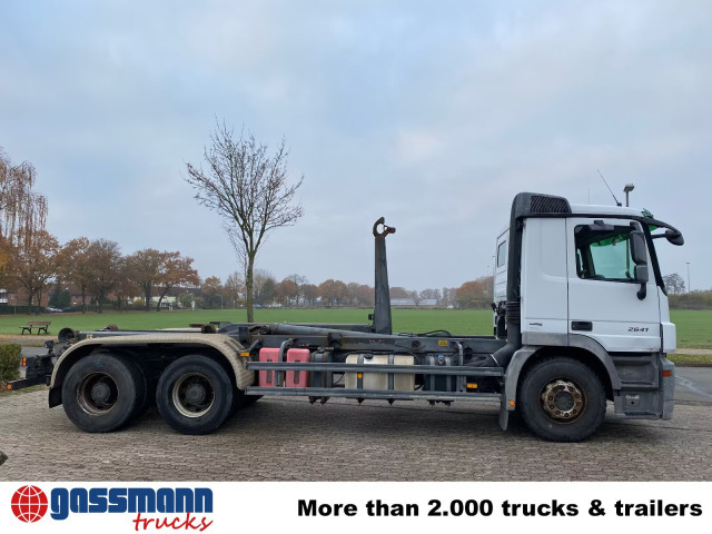 Mercedes-Benz Actros 2641 6x4 - Камион со кука за подигање: слика 3 Mercedes-Benz Actros 2641 6x4 - Камион со кука за подигање: слика 3