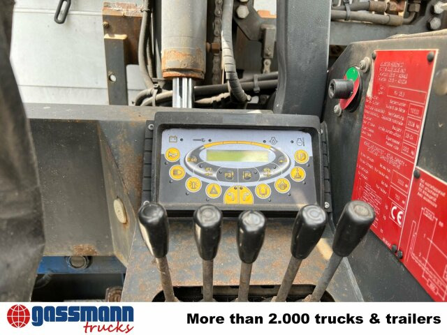 Mercedes-Benz Antos 1840 L 4x2, Aufnahme für Mitnahmestapler - Камион со платформа: слика 2 Mercedes-Benz Antos 1840 L 4x2, Aufnahme für Mitnahmestapler - Камион со платформа: слика 2