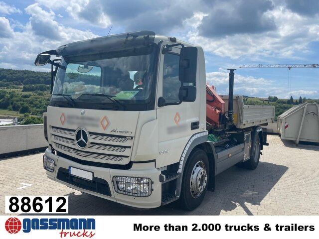 Mercedes-Benz Atego 1224 K 4x2 - Камион со кука за подигање: слика 1 Mercedes-Benz Atego 1224 K 4x2 - Камион со кука за подигање: слика 1