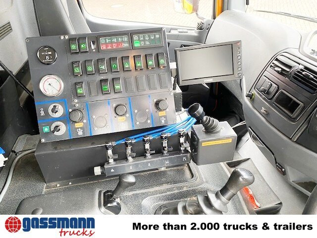 Mercedes-Benz Atego 1324 4x2, Kehrmaschine Explorer 8 - Возило за метење: слика 3 Mercedes-Benz Atego 1324 4x2, Kehrmaschine Explorer 8 - Возило за метење: слика 3