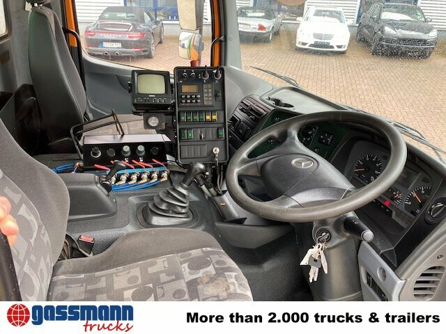 Mercedes-Benz Atego 1524 L 4x2 Kehrmaschine FAUN Viajet - Возило за метење: слика 2 Mercedes-Benz Atego 1524 L 4x2 Kehrmaschine FAUN Viajet - Возило за метење: слика 2