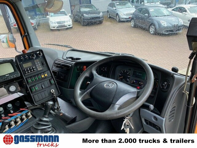 Mercedes-Benz Atego 1524 L 4x2 Kehrmaschine FAUN Viajet - Возило за метење: слика 3 Mercedes-Benz Atego 1524 L 4x2 Kehrmaschine FAUN Viajet - Возило за метење: слика 3