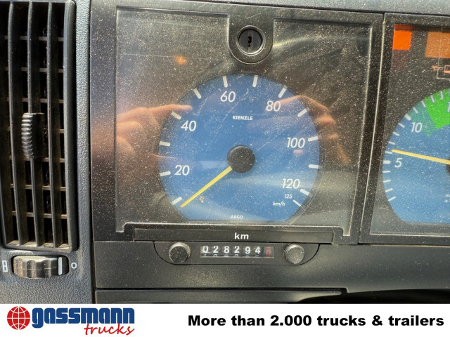 Mercedes-Benz Atego 917 4x4, LF 10, Einzelbereifung, AT-Motor - Противпожарен камион: слика 5 Mercedes-Benz Atego 917 4x4, LF 10, Einzelbereifung, AT-Motor - Противпожарен камион: слика 5