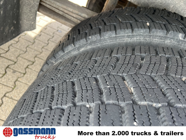 Mercedes-Benz Axor 1828 A 4x4 mit Kran Hiab XS 166 E-5 - Камион со платформа, Камион со кран: слика 4 Mercedes-Benz Axor 1828 A 4x4 mit Kran Hiab XS 166 E-5 - Камион со платформа, Камион со кран: слика 4