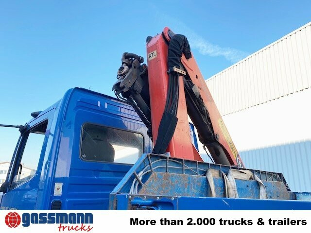 Mercedes-Benz Axor 1828 L 4x2 mit Kran Palfinger PK 9501, Funk - Камион со платформа, Камион со кран: слика 2 Mercedes-Benz Axor 1828 L 4x2 mit Kran Palfinger PK 9501, Funk - Камион со платформа, Камион со кран: слика 2
