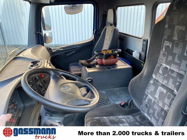 Mercedes-Benz Axor 1828 L 4x2 mit Kran Palfinger PK 9501, Funk - Камион со платформа, Камион со кран: слика 5 Mercedes-Benz Axor 1828 L 4x2 mit Kran Palfinger PK 9501, Funk - Камион со платформа, Камион со кран: слика 5