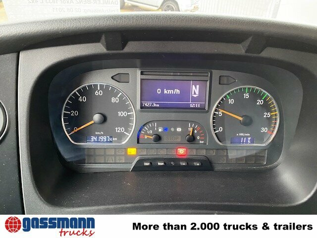 Mercedes-Benz Axor 1833 L 4x2 mit Heckkran Hiab XS 133 K-2 - Камион со платформа, Камион со кран: слика 4 Mercedes-Benz Axor 1833 L 4x2 mit Heckkran Hiab XS 133 K-2 - Камион со платформа, Камион со кран: слика 4