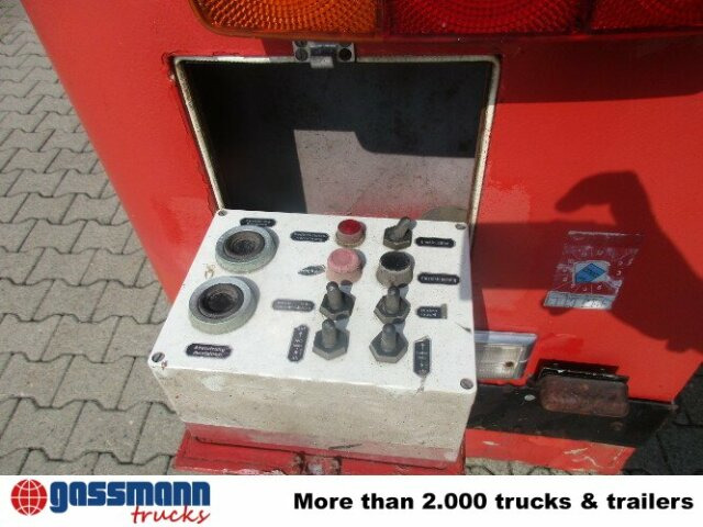 Mercedes-Benz L 1519 4x2 Feuerwehr Drehleiter DL30 - Противпожарен камион: слика 3 Mercedes-Benz L 1519 4x2 Feuerwehr Drehleiter DL30 - Противпожарен камион: слика 3