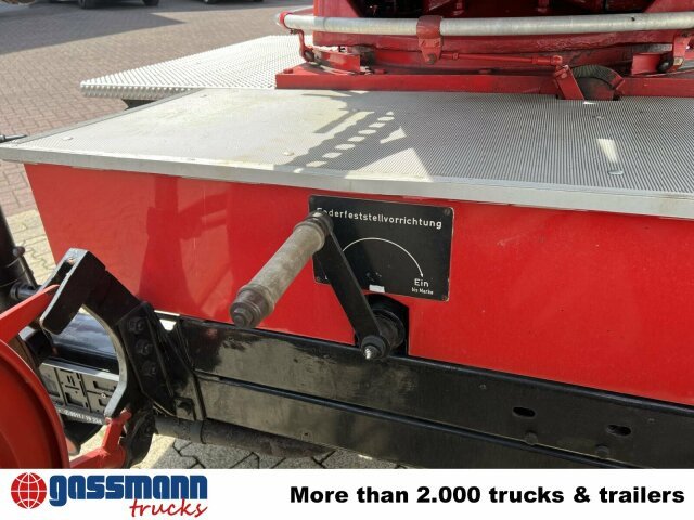 Mercedes-Benz LF 311 3250/3500 - Oldtimer Feuerwehrfahrzeug - Противпожарен камион: слика 4 Mercedes-Benz LF 311 3250/3500 - Oldtimer Feuerwehrfahrzeug - Противпожарен камион: слика 4