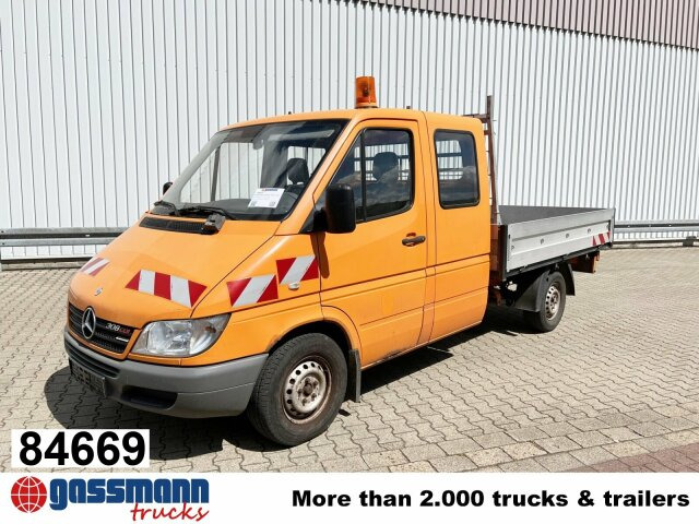 Mercedes-Benz Sprinter 308 4x2 Doka - Комбе со отворен сандак, Комби со двојна кабина: слика 1 Mercedes-Benz Sprinter 308 4x2 Doka - Комбе со отворен сандак, Комби со двојна кабина: слика 1