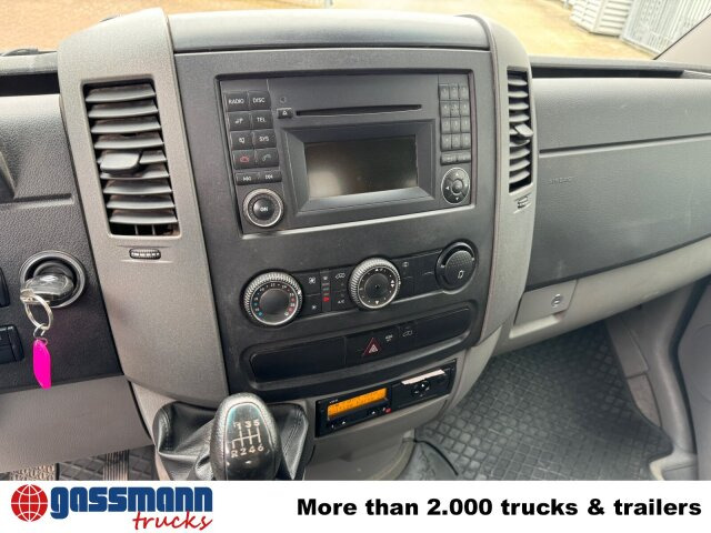 Mercedes-Benz Sprinter 313 CDI 4x2 Doka, EEV - Камион со кабинска шасија: слика 3 Mercedes-Benz Sprinter 313 CDI 4x2 Doka, EEV - Камион со кабинска шасија: слика 3