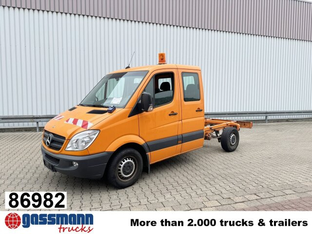 Mercedes-Benz Sprinter 313 CDI 4x2 Doka, EEV - Камион со кабинска шасија: слика 1 Mercedes-Benz Sprinter 313 CDI 4x2 Doka, EEV - Камион со кабинска шасија: слика 1