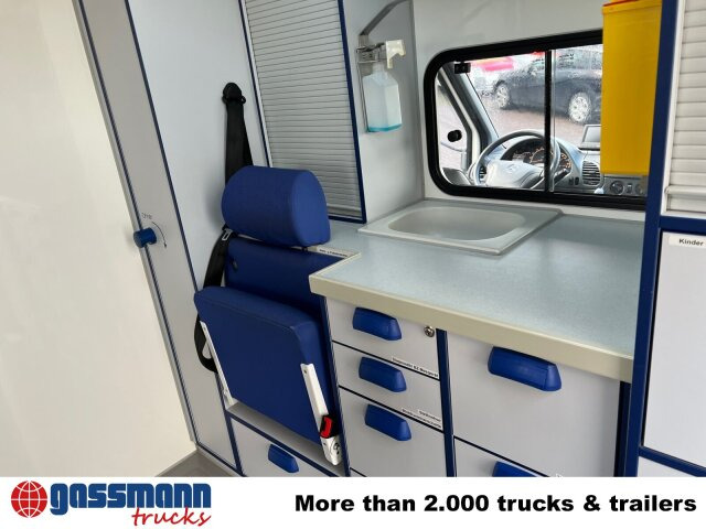 Mercedes-Benz Sprinter 313 CDI 4x2, Rettungswagen - Товарно комбе: слика 3 Mercedes-Benz Sprinter 313 CDI 4x2, Rettungswagen - Товарно комбе: слика 3