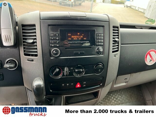 Товарно комбе Mercedes-Benz Sprinter 515 CDI 4x2: слика 6