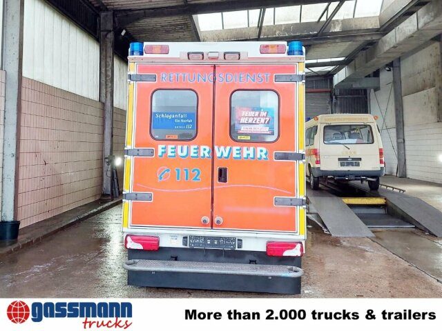 Mercedes-Benz Sprinter 516 CDI 4x2, Rettungswagen, Retarder - Товарно комбе: слика 4 Mercedes-Benz Sprinter 516 CDI 4x2, Rettungswagen, Retarder - Товарно комбе: слика 4