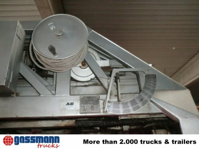 Renault G F231 4x2 - Противпожарен камион: слика 3 Renault G F231 4x2 - Противпожарен камион: слика 3