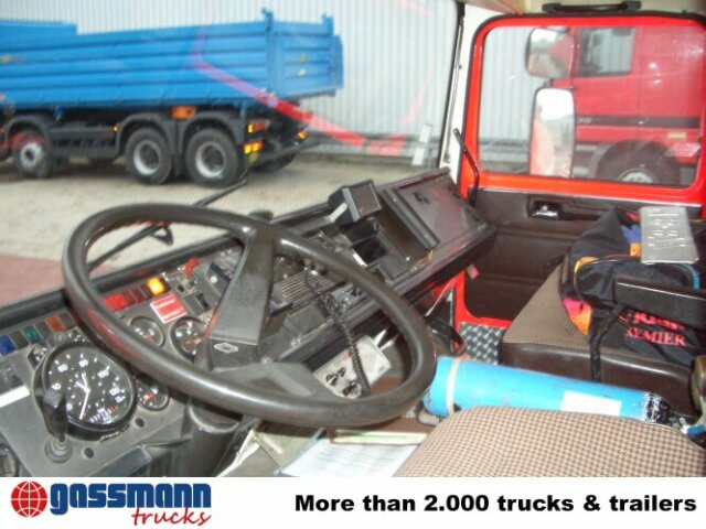 Renault G F231 4x2 - Противпожарен камион: слика 4 Renault G F231 4x2 - Противпожарен камион: слика 4