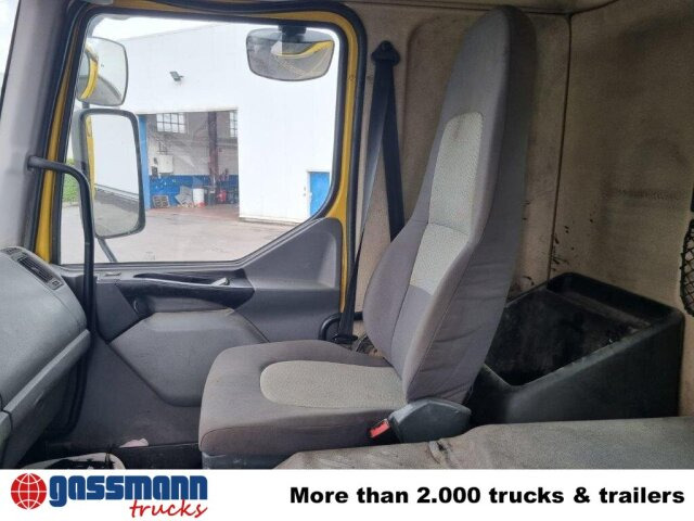 Renault Kerax 380.26 6x4, Bordmatik links - Кипер: слика 3 Renault Kerax 380.26 6x4, Bordmatik links - Кипер: слика 3