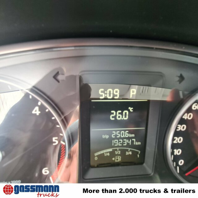 Volkswagen T5 2.0 TDI, Krankenwagen - Амбулантно возило: слика 3 Volkswagen T5 2.0 TDI, Krankenwagen - Амбулантно возило: слика 3