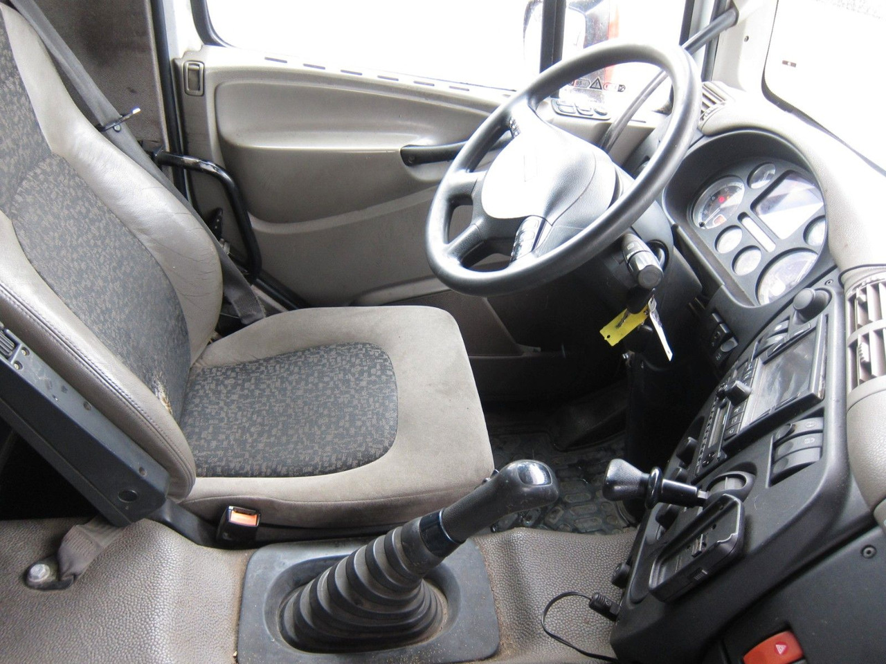 Камион со кука за подигање DAF CF 85 410 6X2*4 Meiller Haken Manual Retarder: слика 6