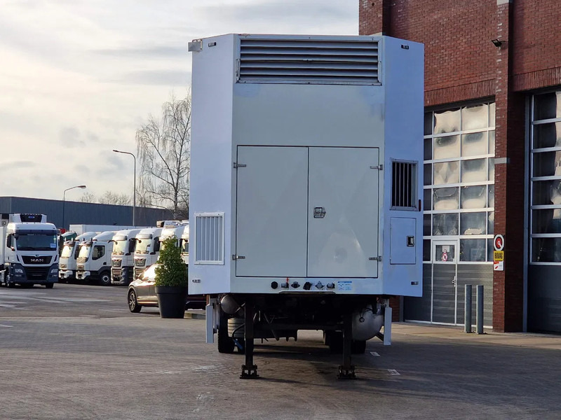 GS Meppel Ravenhorst - Chicken Transport - Frigo/Conditioned - Loadlift -Steering axle - Полуприколка за добиток: слика 2 GS Meppel Ravenhorst - Chicken Transport - Frigo/Conditioned - Loadlift -Steering axle - Полуприколка за добиток: слика 2