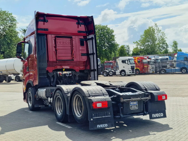 Iveco S-WAY 570 6x2 - Retarder - Full air - 3.20 WB - Navi - Камион влекач: слика 5 Iveco S-WAY 570 6x2 - Retarder - Full air - 3.20 WB - Navi - Камион влекач: слика 5