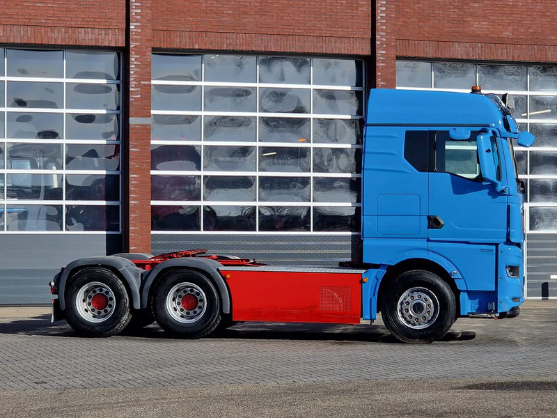 Лизинг на MAN TGX 33.510 6x4 - Facelift - Low km 252Tkm - Navi - Sliding 5th wheel MAN TGX 33.510 6x4 - Facelift - Low km 252Tkm - Navi - Sliding 5th wheel: слика 8