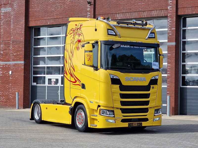 Scania 500S NGS Highline 4x2 - Only 38Tkm - Full spec - Retarder - Full air - Night clima - Камион влекач: слика 1 Scania 500S NGS Highline 4x2 - Only 38Tkm - Full spec - Retarder - Full air - Night clima - Камион влекач: слика 1